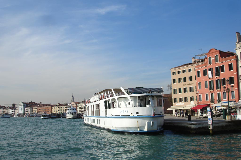 la bella vita european river cruises and european water ways - italy - delta tour