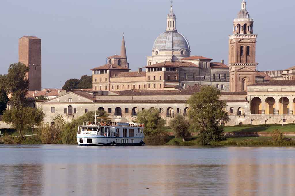 la bella vita european river cruises and european water ways - italy - delta tour