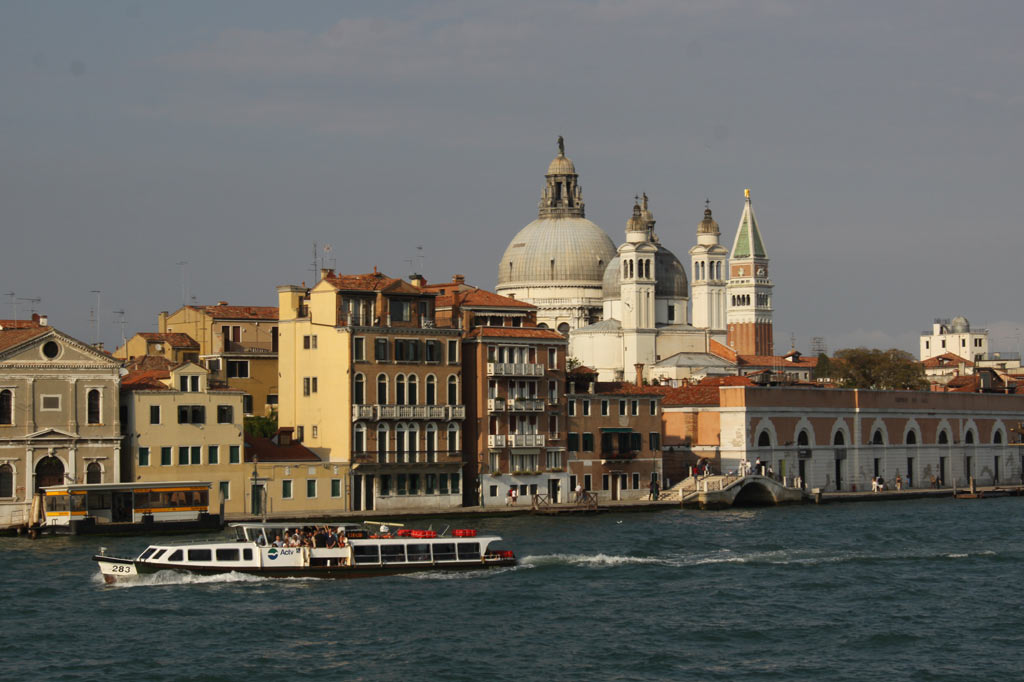 la bella vita european river cruises and european water ways - italy - delta tour